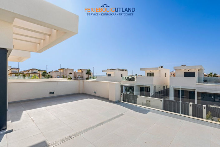 Image No.23-3 Bed Villa for sale