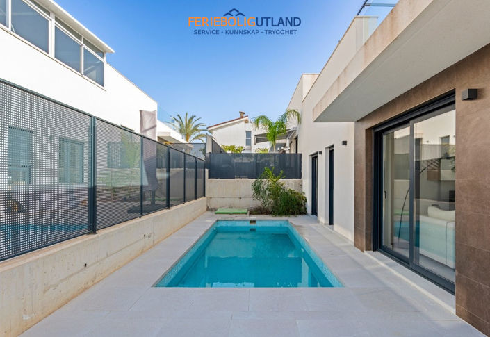 Image No.30-3 Bed Villa for sale