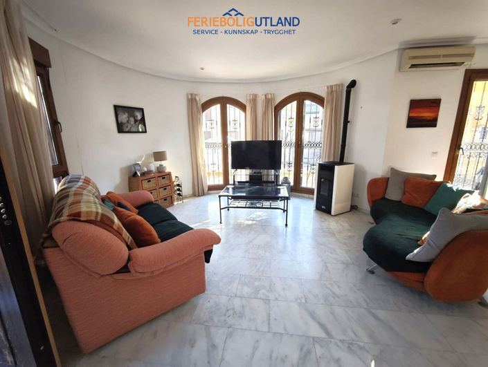 Image No.42-4 Bed Villa for sale