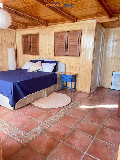 Image No.34-2 Bed Apartment for sale