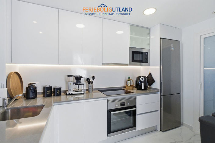 Image No.31-3 Bed Apartment for sale