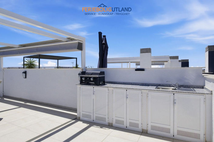 Image No.37-3 Bed Apartment for sale