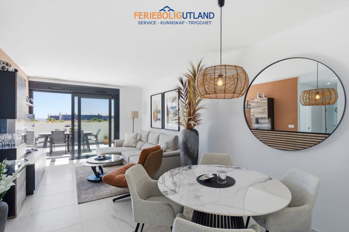 Image No.8-3 Bed Apartment for sale