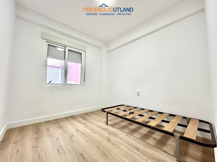 Image No.13-3 Bed Apartment for sale