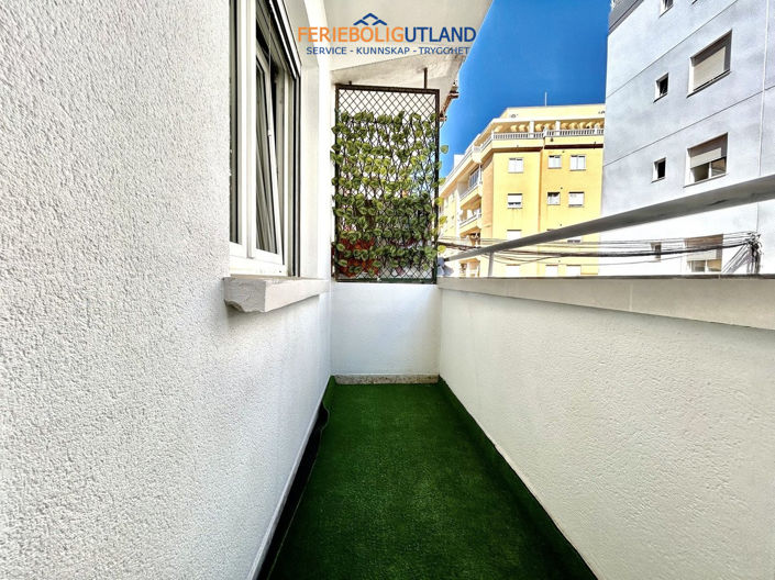 Image No.17-3 Bed Apartment for sale