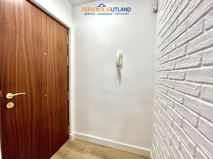 Image No.22-3 Bed Apartment for sale