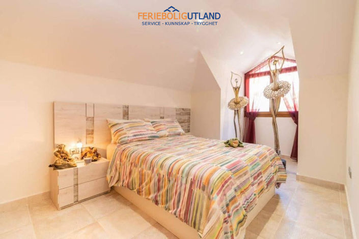 Image No.14-3 Bed Apartment for sale
