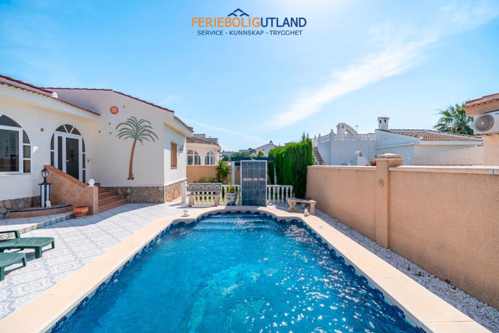 Image No.24-3 Bed Villa for sale
