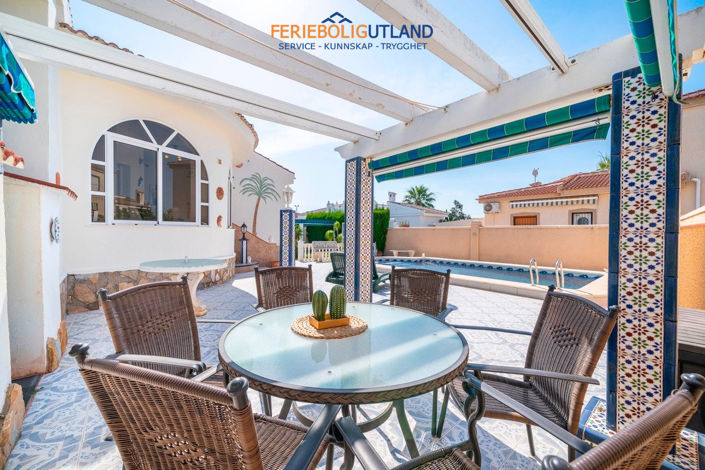 Image No.37-3 Bed Villa for sale