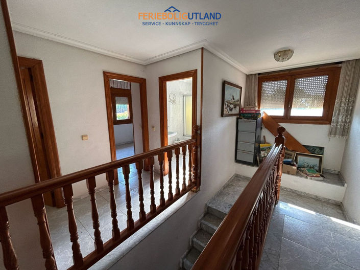 Image No.11-6 Bed Villa for sale
