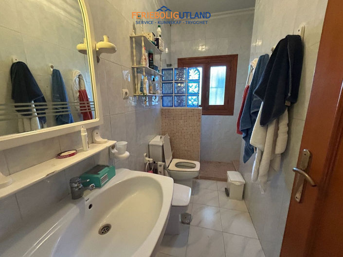Image No.36-6 Bed Villa for sale
