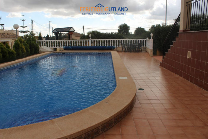 Image No.25-3 Bed Townhouse for sale