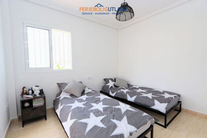 Image No.22-3 Bed Townhouse for sale