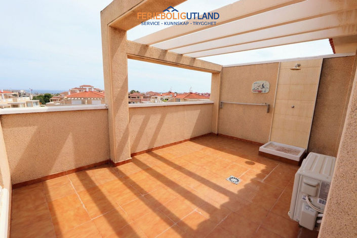 Image No.32-3 Bed Townhouse for sale