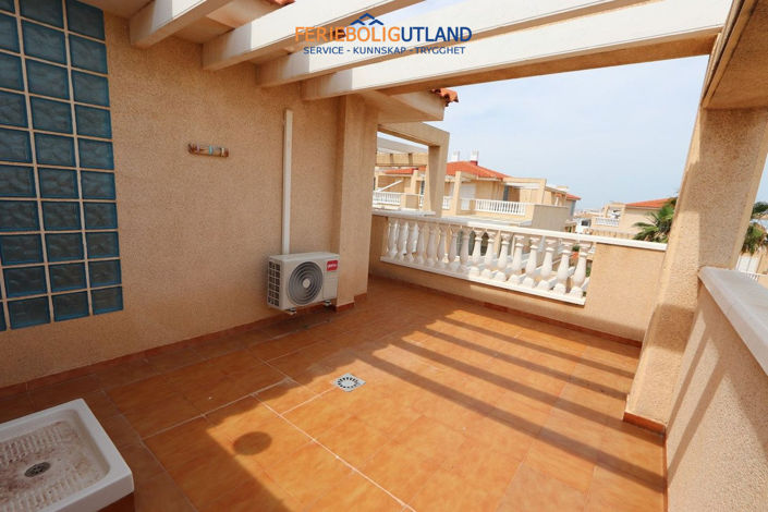 Image No.33-3 Bed Townhouse for sale