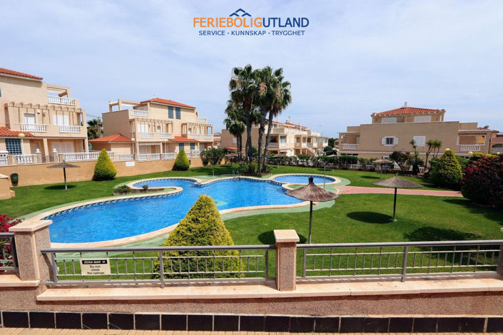Image No.40-3 Bed Townhouse for sale