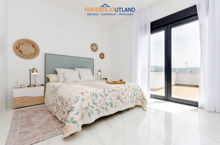 Image No.4-3 Bed Villa for sale