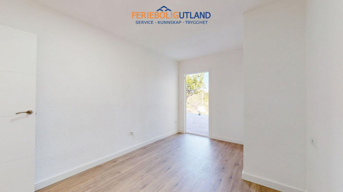 Image No.17-2 Bed Bungalow for sale