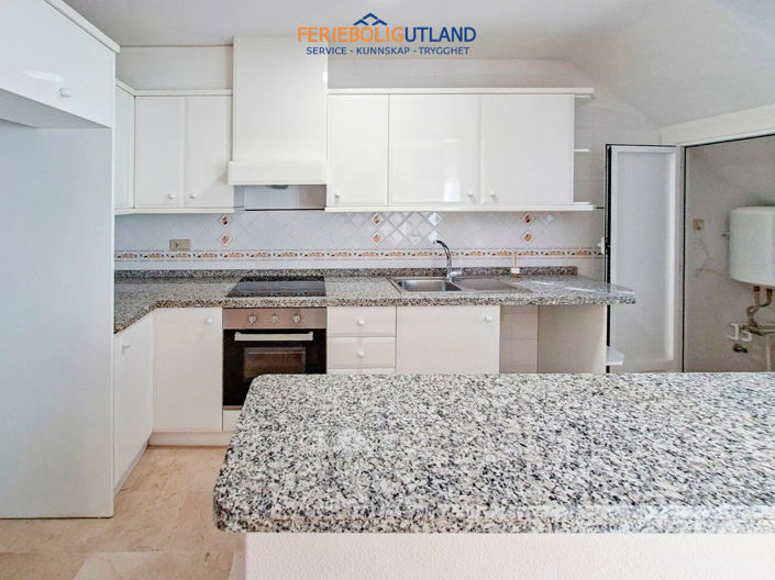 Image No.3-2 Bed Townhouse for sale