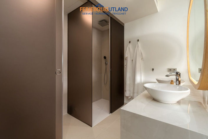 Image No.13-2 Bed Apartment for sale