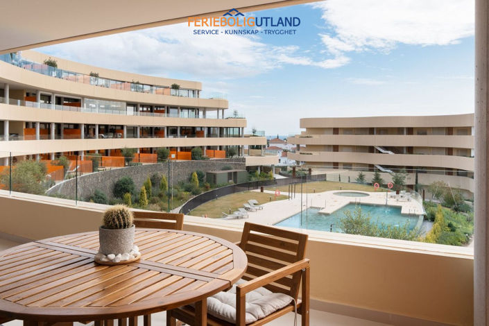Image No.18-2 Bed Apartment for sale