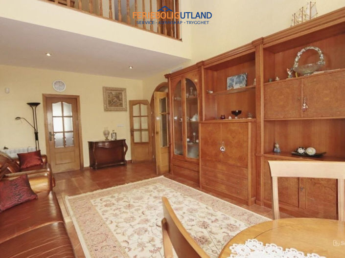 Image No.20-4 Bed Villa for sale