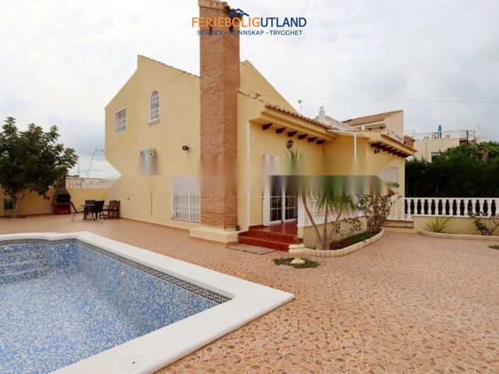 Image No.34-4 Bed Villa for sale