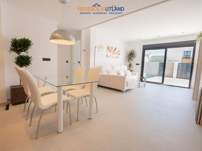 Image No.5-3 Bed Villa for sale