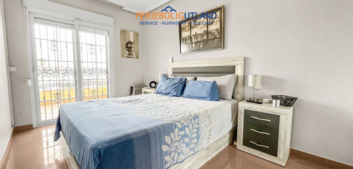 Image No.15-3 Bed Villa for sale
