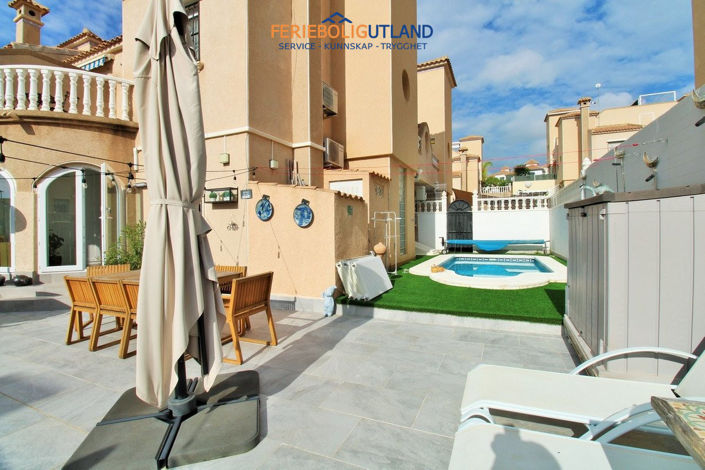 Image No.28-2 Bed Townhouse for sale