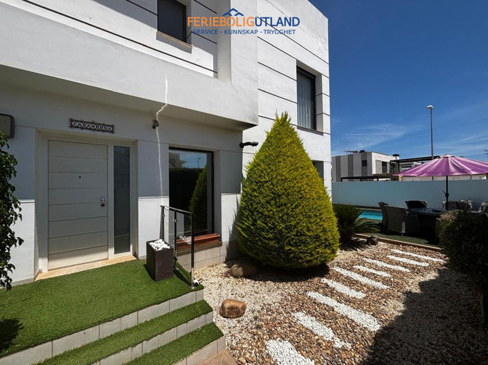 Image No.23-4 Bed Villa for sale