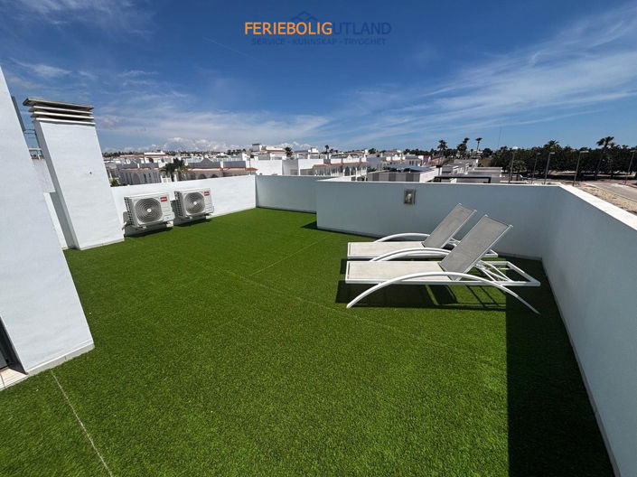 Image No.4-4 Bed Villa for sale