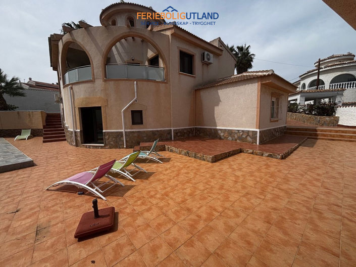 Image No.16-4 Bed Villa for sale