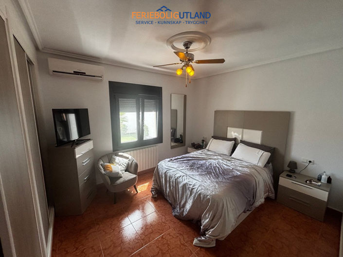 Image No.25-4 Bed Villa for sale