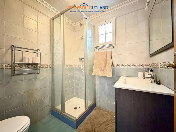 Image No.5-2 Bed Townhouse for sale