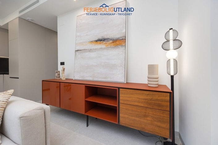 Image No.12-2 Bed Apartment for sale
