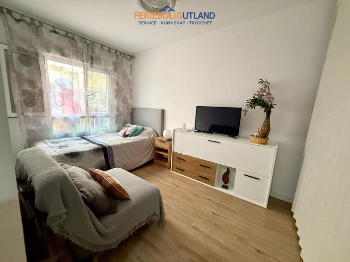 Image No.12-3 Bed Apartment for sale