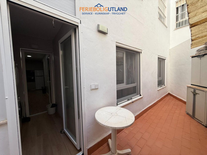 Image No.18-3 Bed Apartment for sale