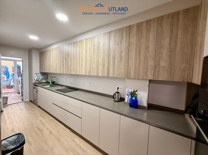Image No.8-3 Bed Apartment for sale