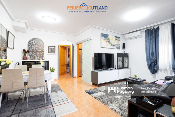 Image No.10-3 Bed Townhouse for sale