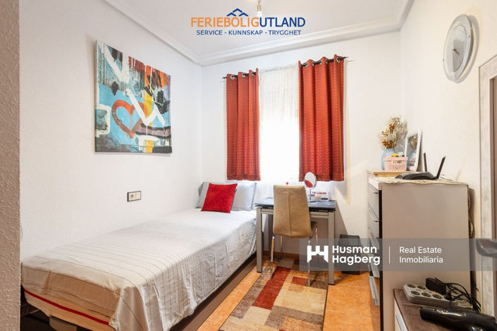 Image No.24-3 Bed Townhouse for sale
