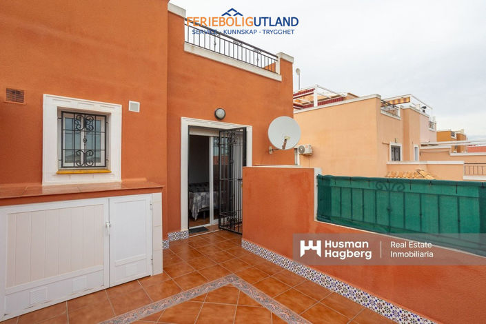 Image No.30-3 Bed Townhouse for sale