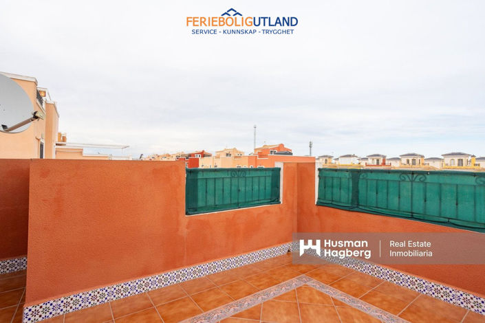 Image No.31-3 Bed Townhouse for sale