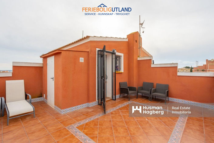 Image No.35-3 Bed Townhouse for sale