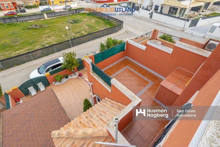 Image No.38-3 Bed Townhouse for sale