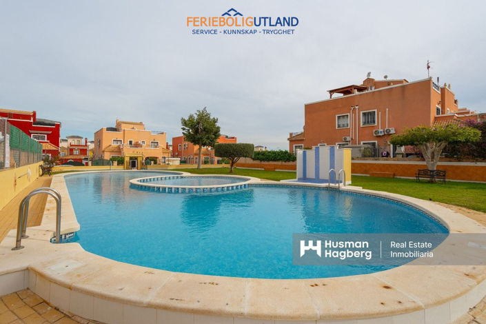 Image No.44-3 Bed Townhouse for sale