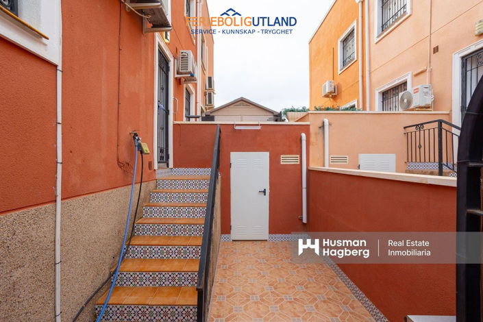 Image No.6-3 Bed Townhouse for sale