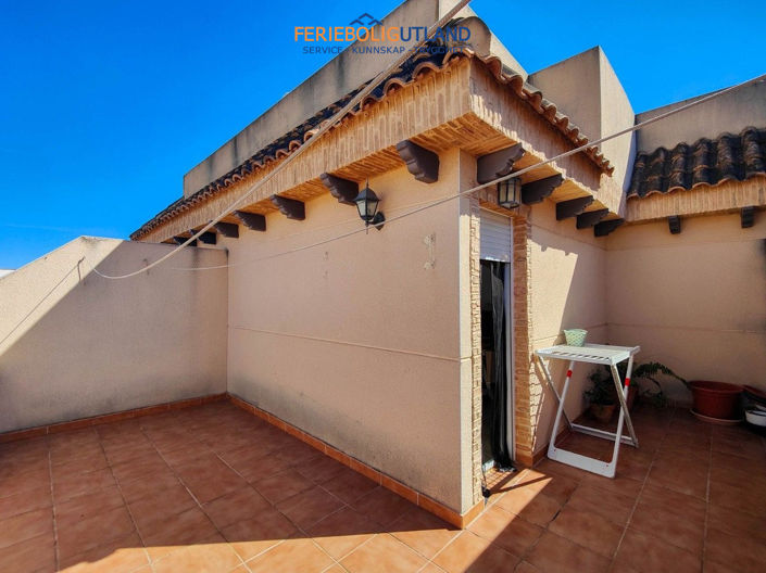 Image No.45-4 Bed Townhouse for sale