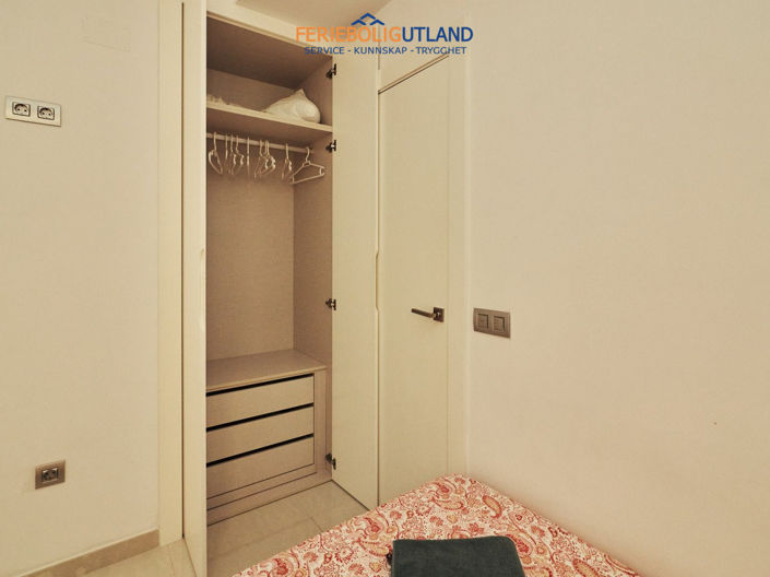 Image No.20-2 Bed Apartment for sale