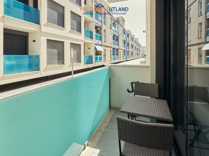 Image No.31-2 Bed Apartment for sale